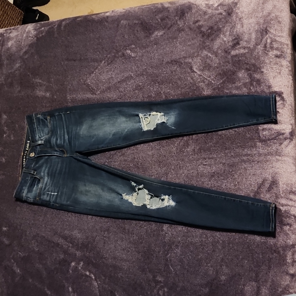 American eagle hi-rise jegging next level 360 stretch size 2 distressed jeans